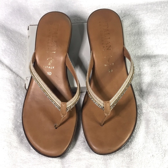 Italian Shoemakers Shoes Italian Shoemakers Gold Thong Sandals For
